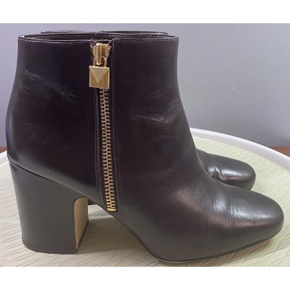 MICHAEL KORS Women Leather Deep Brown Ankle Boot 3.5 inch Heel Gold Hardware 10M